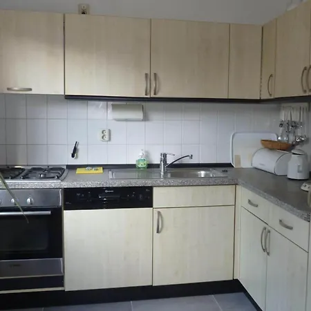 Spacious Near Apartment Julianadorp