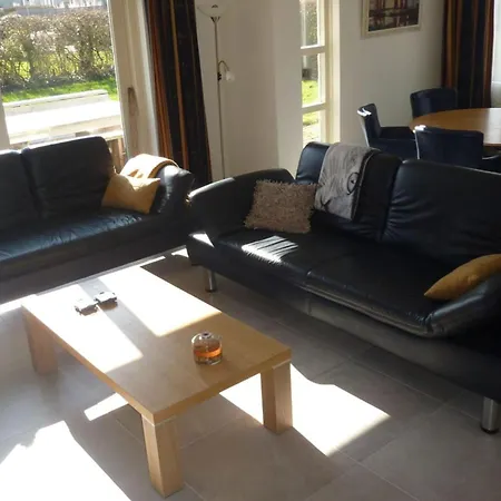 Spacious Near Apartment